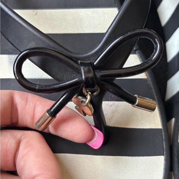 Kate Spade Platform Flip Flops - Picture 2 of 4